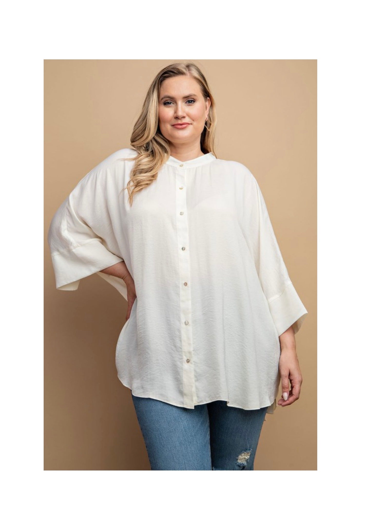 Abigail Top- White (CURVY)