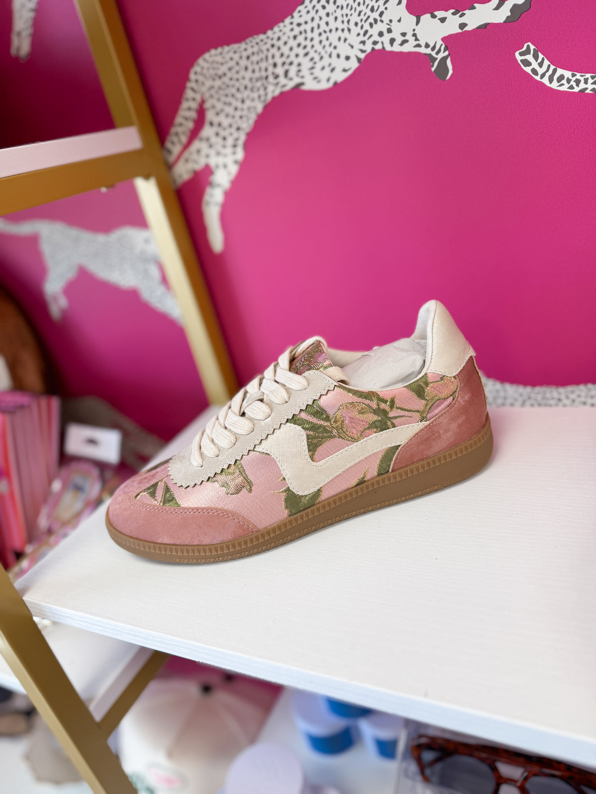 Kyla Sneakers