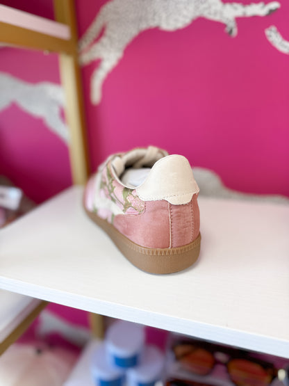 Kyla Sneakers