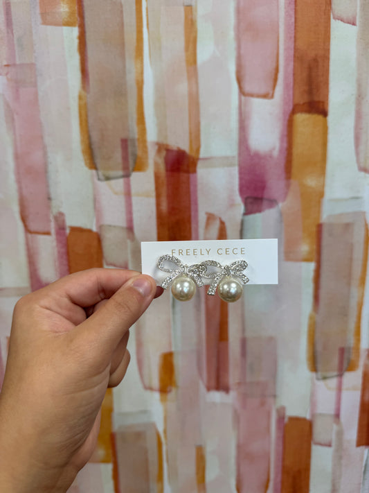 FC Silver Bow Pearl Studs