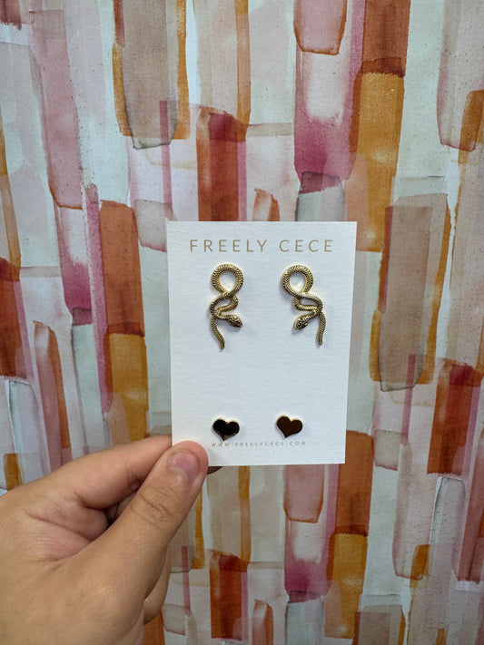 FC Snake Stud Set