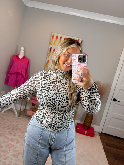 Scarlett Top- Leopard