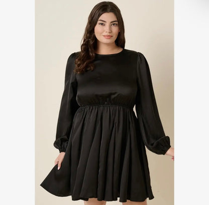 Thea Dress (CURVY)