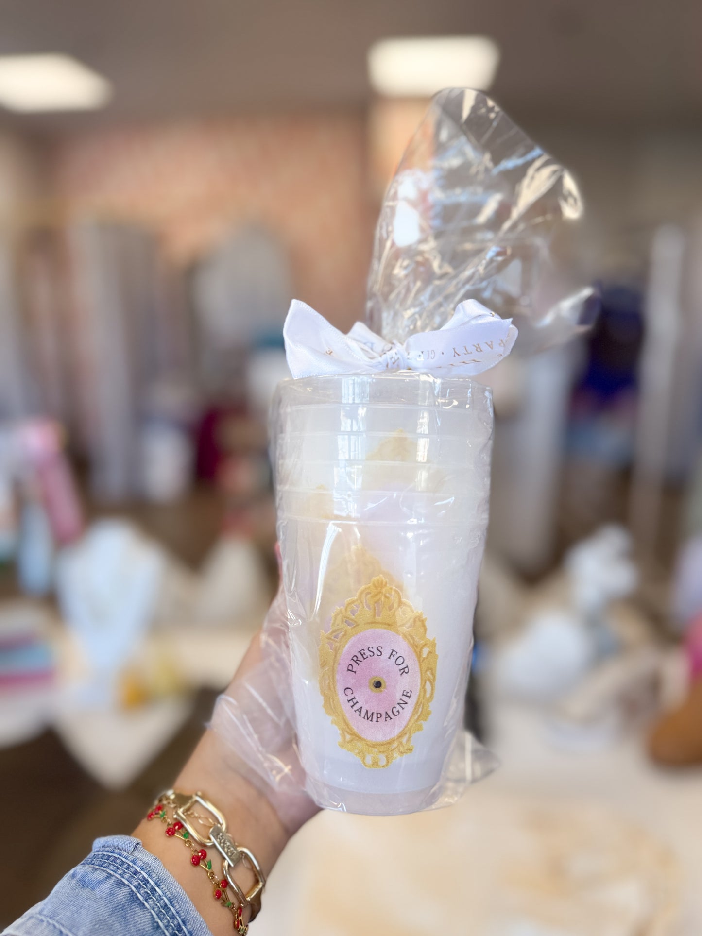 ‘Press For Champagne’ Cup Set